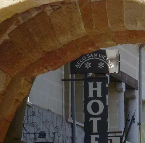 Hotel Arco San Vicente