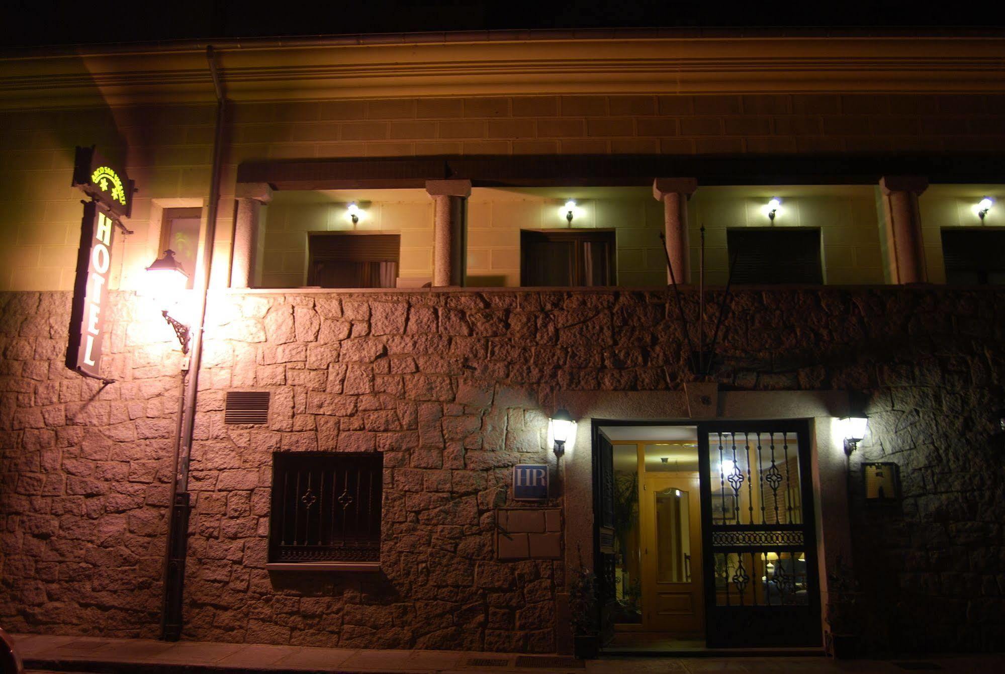 Hotel Arco San Vicente 2*