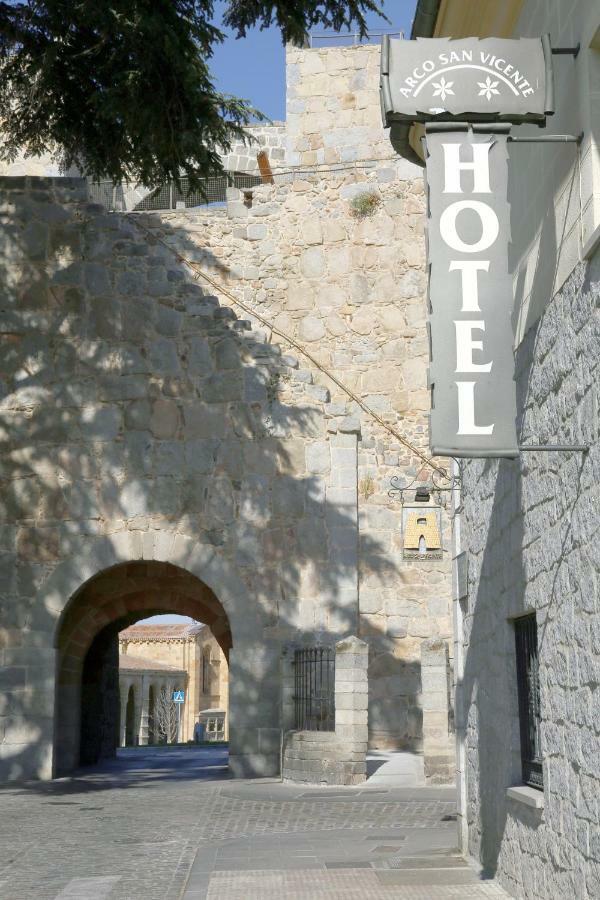 Arco San Vicente Hotel 2*
